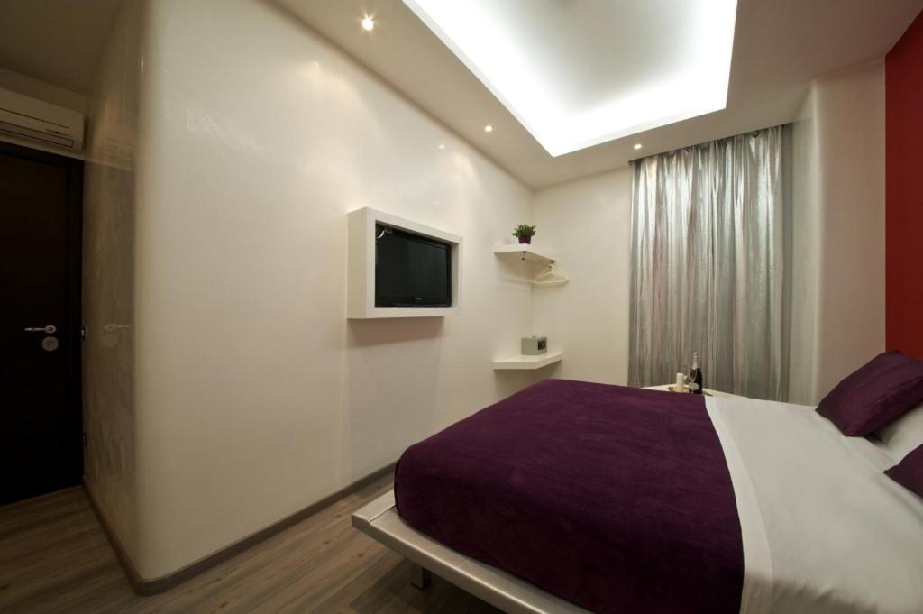 Roma Naif Rooms Szoba fotó